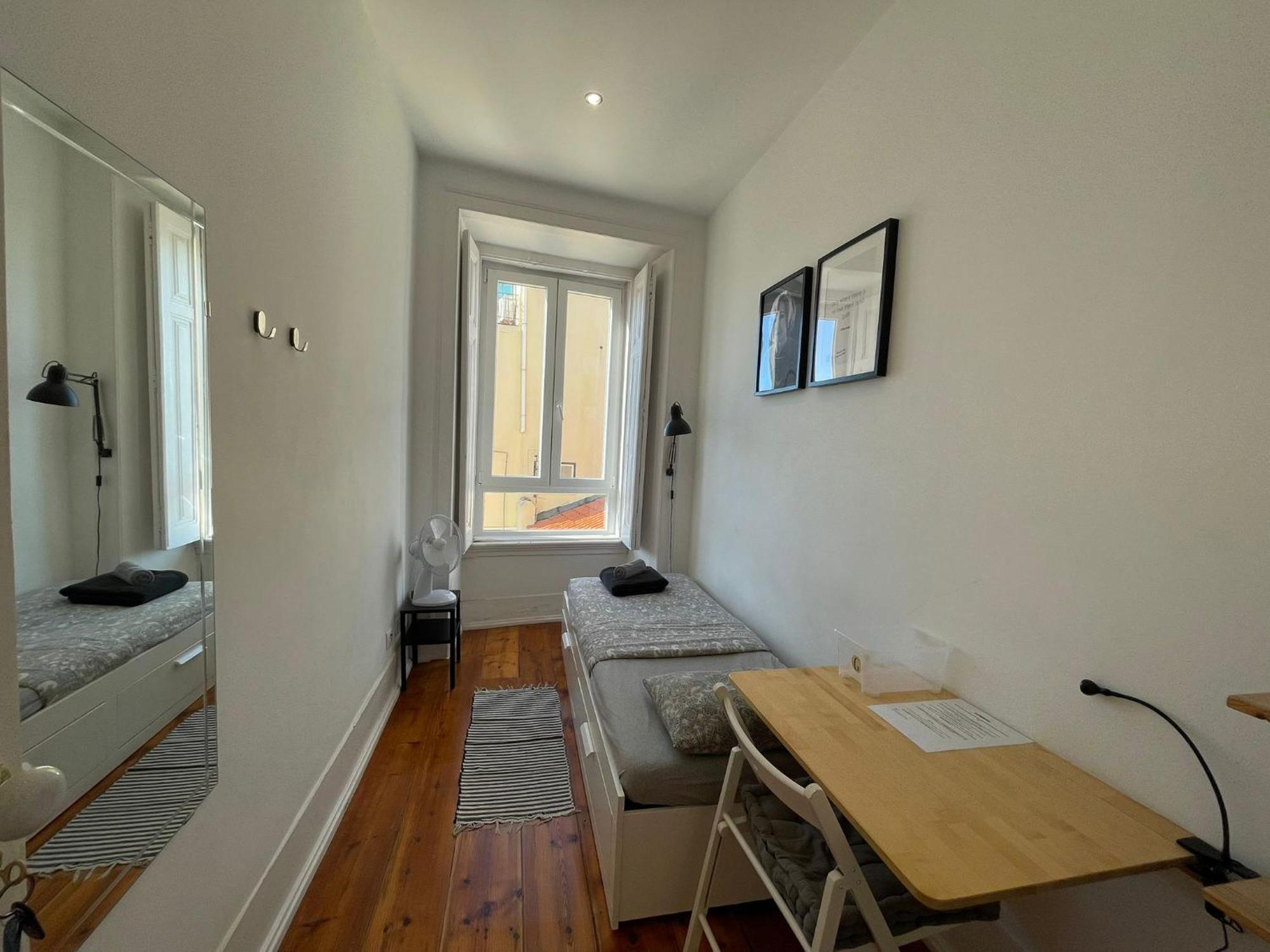 Embassy Arriaga Private Elegance Rooms In Stylish Shared Apartment Lisboa Dış mekan fotoğraf