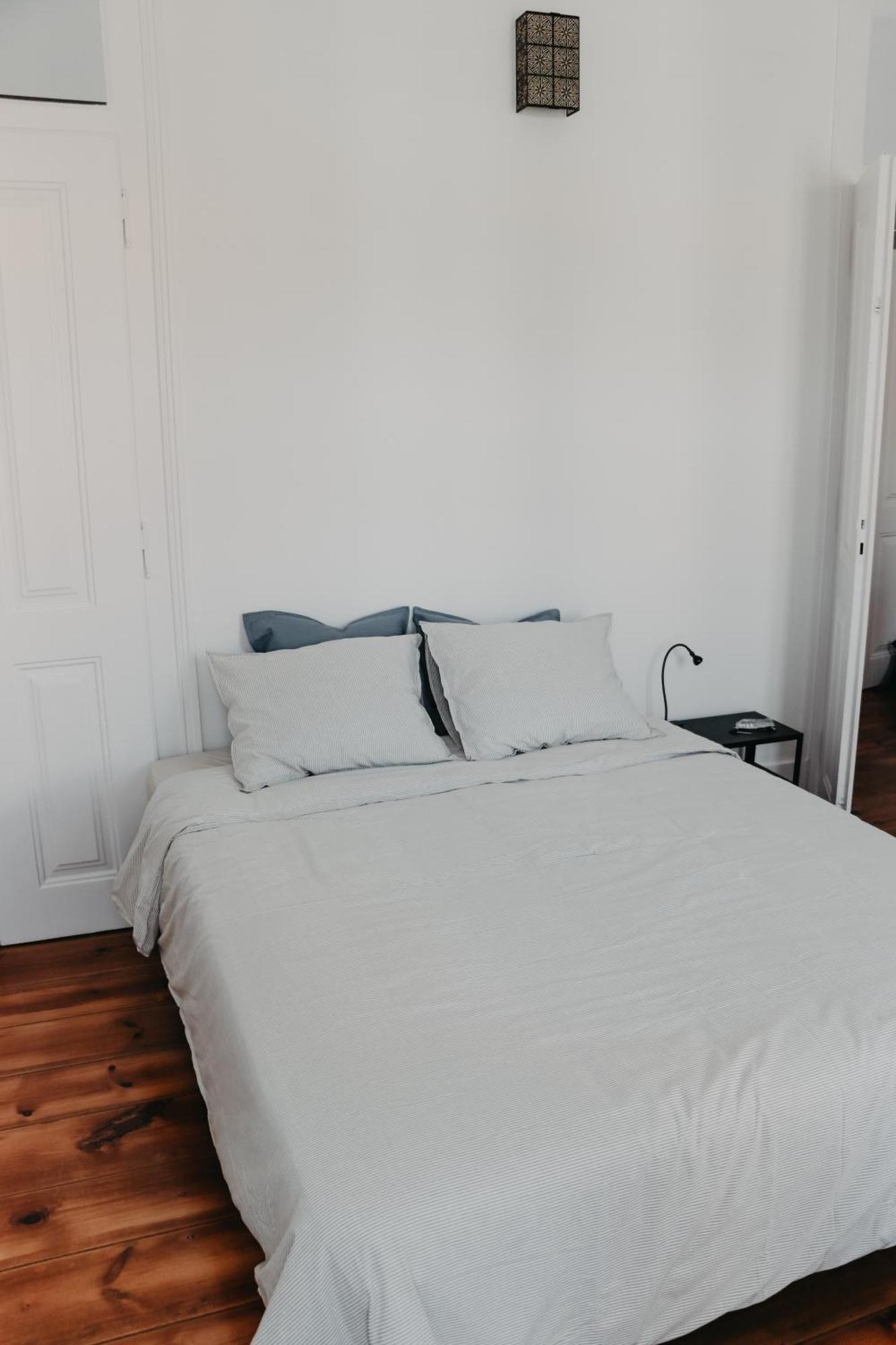 Embassy Arriaga Private Elegance Rooms In Stylish Shared Apartment Lisboa Dış mekan fotoğraf